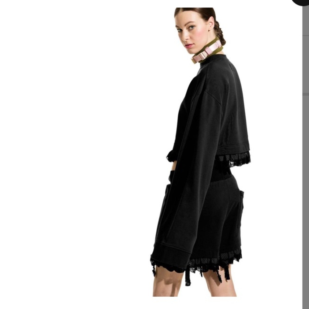 FENTY PUMA Rihanna Cropped Long Sleeve Sweatshirt urban outfitters free people - Picture 3 of 7